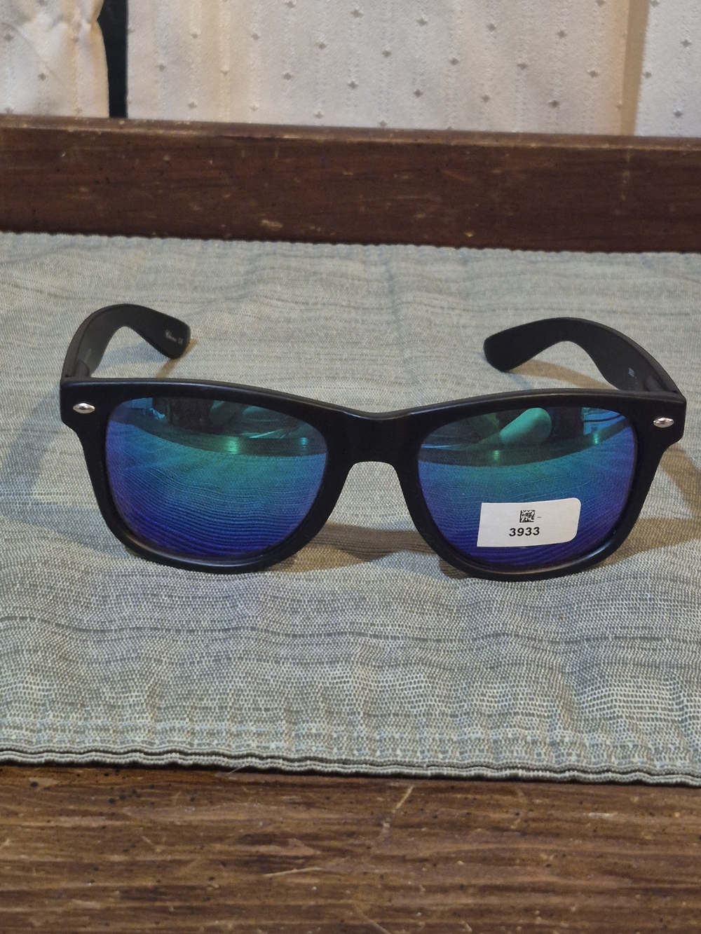 NWT Matte Black Wayfarer Sunglasses | Blue Green Mirror Lens Retro (6)